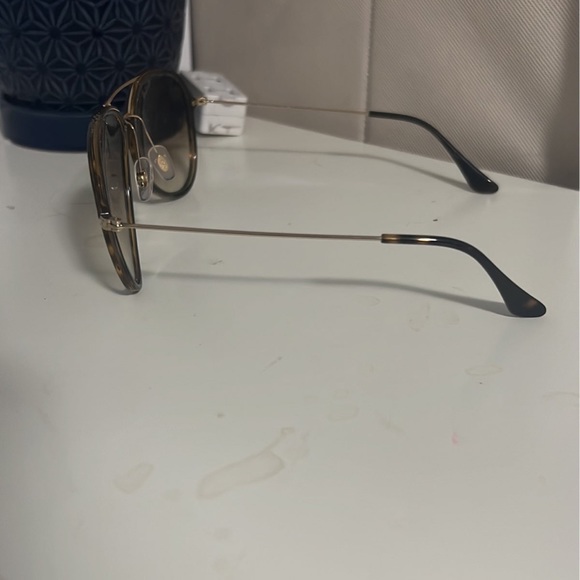 Ray- Ban RB4253 Sunglasses - Picture 3 of 4
